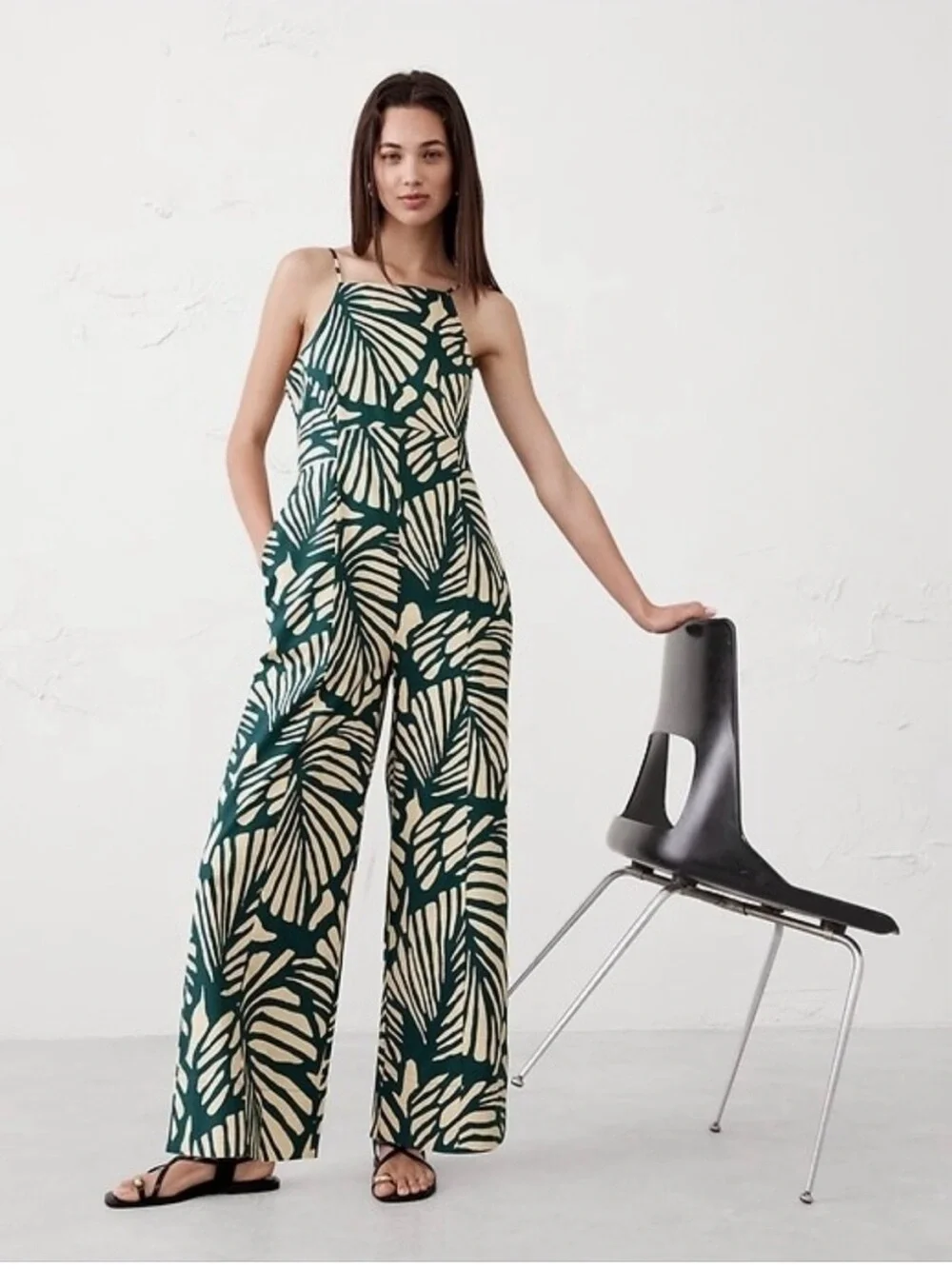 NWT! Banana Republic Wide-Leg Palm Print Jumpsuit in Green & Cream
